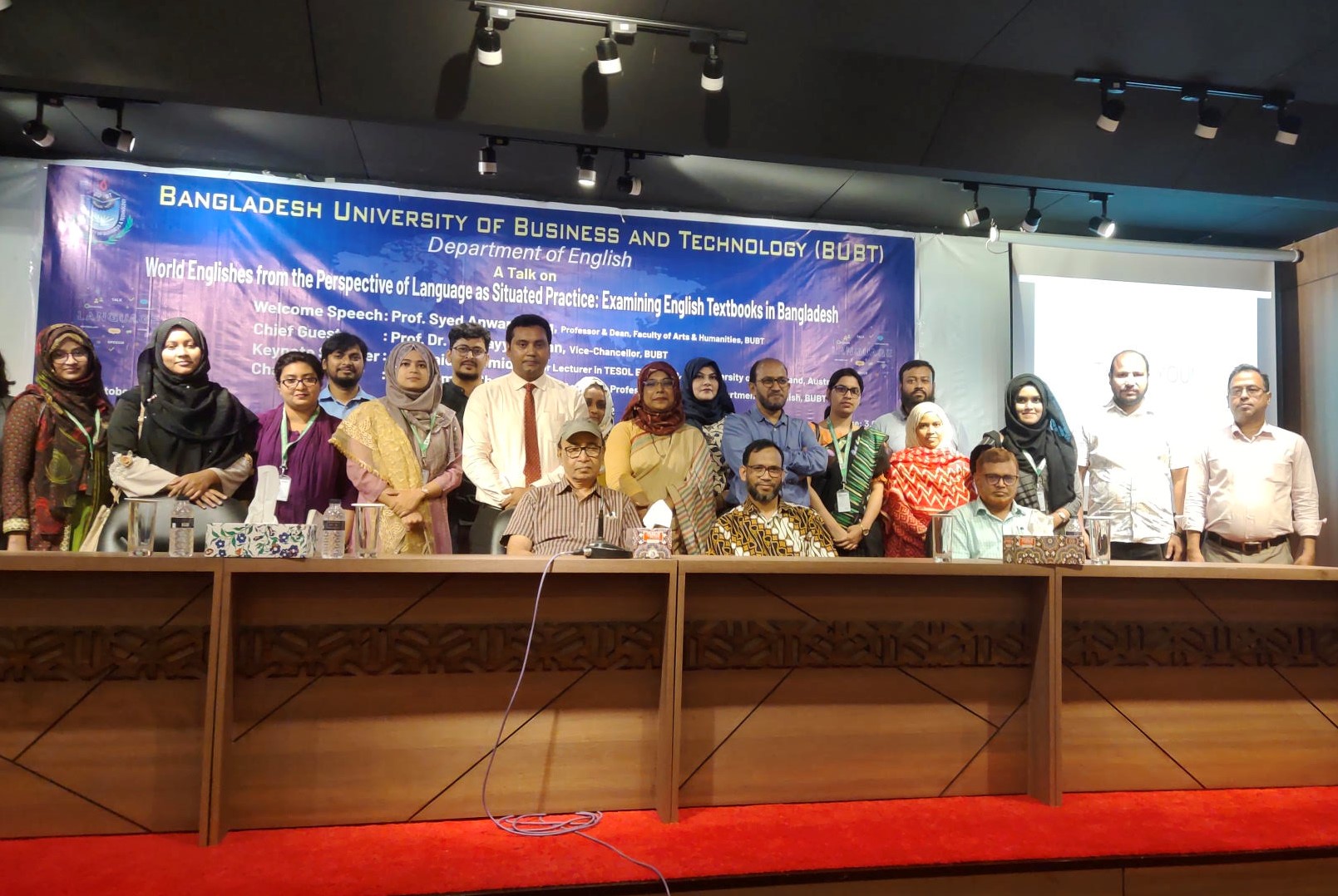 A Talk on World Englishes at the Department of English